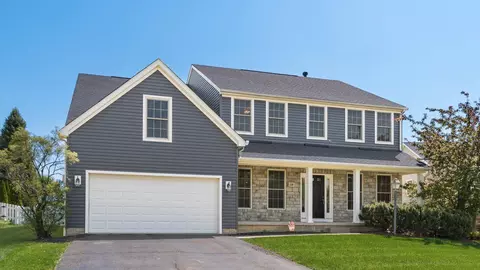 108 Sourwood St, Pickerington, OH 43147