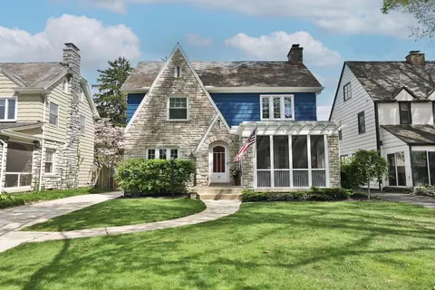 66 S Cassingham Rd, Bexley, OH 43209