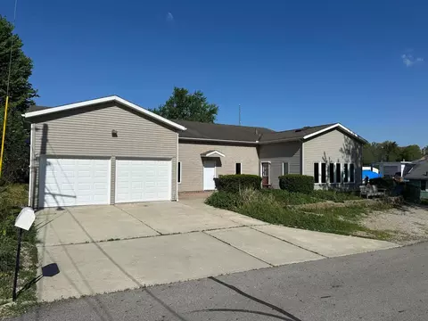 12137 7th Ave, Millersport, OH 43046