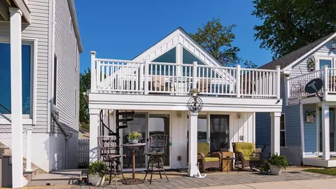 39 Rosebraugh Cir, Buckeye Lake, OH 43008