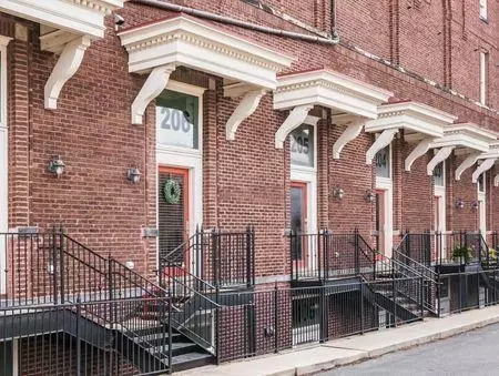 1276 N High St #206, Columbus, OH 43201