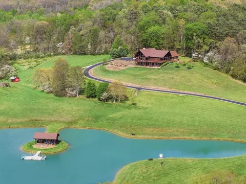 20358 Buena Vista Rd, Rockbridge, OH 43149