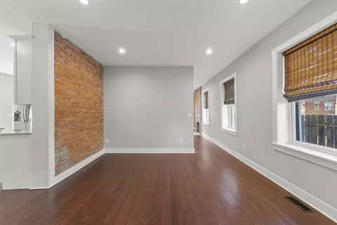 Living - 192 E 2nd Ave, Columbus, OH 43201 photo 8 of 8