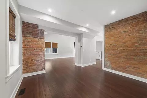 Entry Way - 192 E 2nd Ave, Columbus, OH 43201 photo 3 of 5