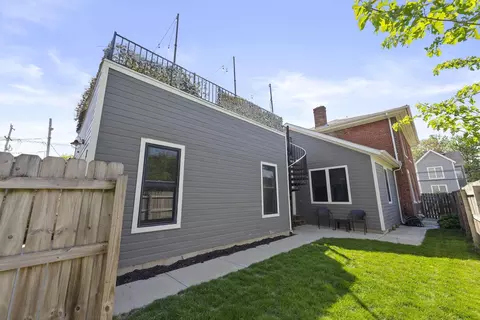 Exterior - 192 E 2nd Ave, Columbus, OH 43201 photo 7 of 11