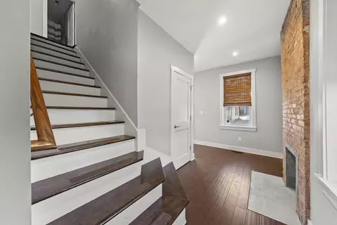 Entry Way - 192 E 2nd Ave, Columbus, OH 43201 photo 5 of 5