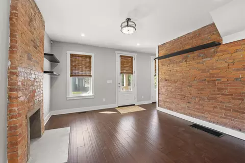 Living - 192 E 2nd Ave, Columbus, OH 43201 photo 1 of 8
