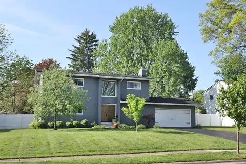 1363 Castleton Rd N, Columbus, OH 43220