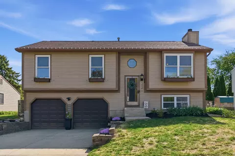 300 Pathfinder Dr, Reynoldsburg, OH 43068