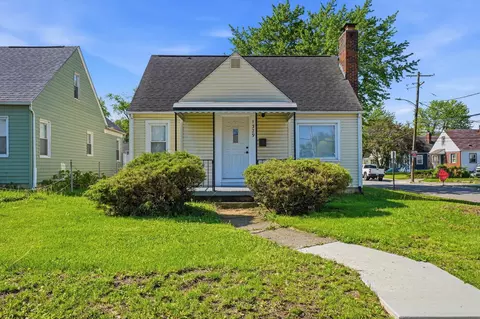 1329 E Hudson St, Columbus, OH 43211