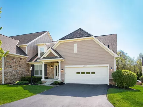 8906 Winemack Ln, Dublin, OH 43016