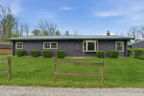 37011 Scout Rd, Logan, OH 43138