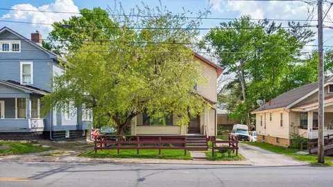 954 Pershing Rd, Zanesville, OH 43701