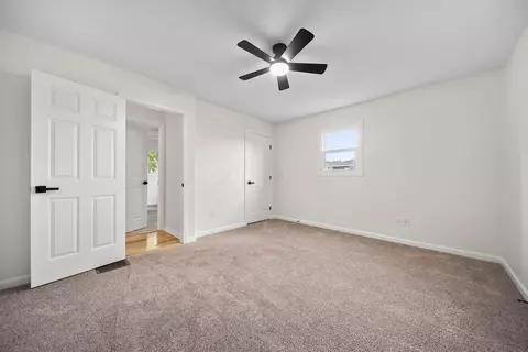 Bedroom - 4617 Zuber Rd, Orient, OH 43146 photo 2 of 7