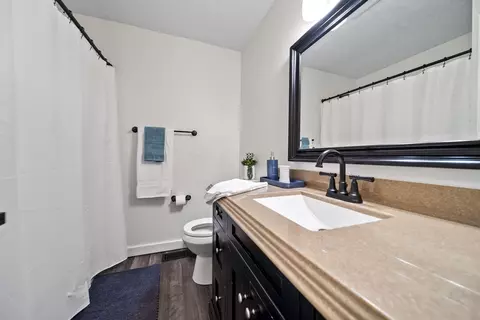 Bath - 4617 Zuber Rd, Orient, OH 43146 photo 1 of 2