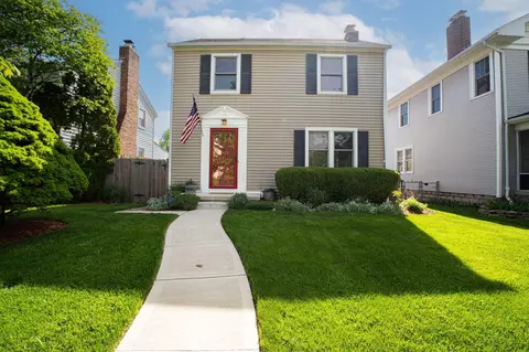 1224 Oxley Rd, Grandview, OH 43212
