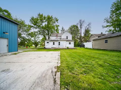 Exterior - 200 W Main St, Waldo, OH 43356 photo 11 of 14