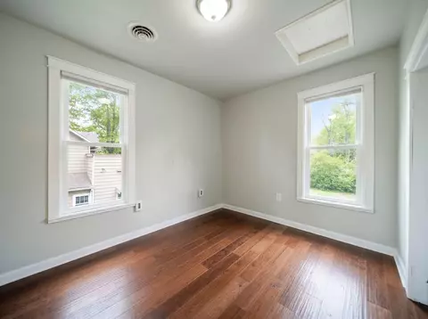 Bedroom - 200 W Main St, Waldo, OH 43356 photo 6 of 11