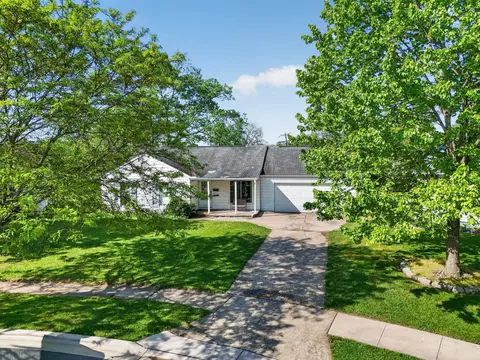 3937 Lexmont Rd S, Columbus, OH 43228