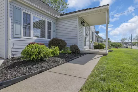 134 Berwick Dr, Lancaster, OH 43130 photo 4