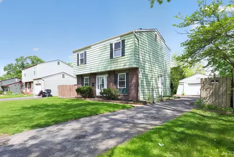 Exterior - 3328 Everson Rd E, Columbus, OH 43232 photo 2 of 7