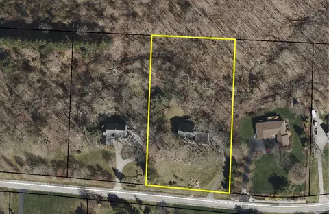 1484 Carriage Rd, Powell, OH 43065