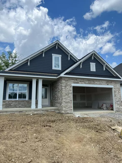 4108 Captains Cir, Lewis Center, OH 43035