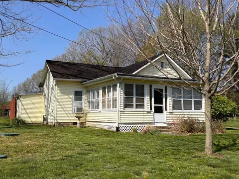 10859 Kenyon Rd, Mount Vernon, OH 43050