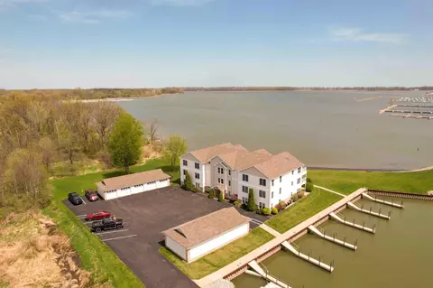 6005 E Harbor Rd #2A, Marblehead, OH 43440