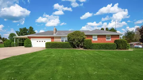 6952 State Route 13 NE, Somerset, OH 43783