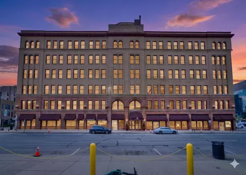 150 E Main St #308, Columbus, OH 43215