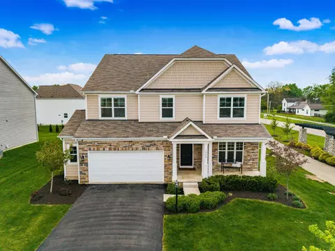 1434 Swanton St, Lewis Center, OH 43035