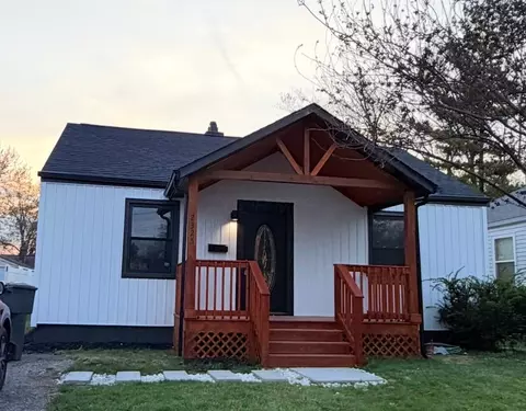 2325 Howey Rd, Columbus, OH 43211