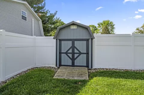 Exterior - 1192 Peyton Pl, Marion, OH 43302 photo 10 of 12