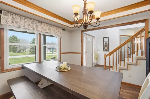 Dining - 3475 Kenerly St, Springfield, OH 45502 photo 2 of 2