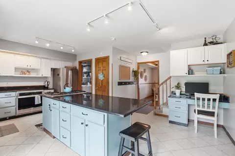 Kitchen - 3475 Kenerly St, Springfield, OH 45502 photo 2 of 10