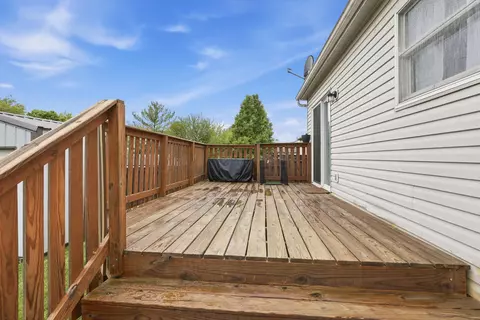 Exterior - 1065 Robmeyer Dr, Columbus, OH 43207 photo 5 of 5