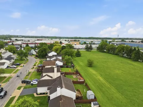 View/Area - 1065 Robmeyer Dr, Columbus, OH 43207 photo 4 of 7
