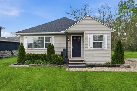 227 Crystal Ave, Mount Vernon, OH 43050