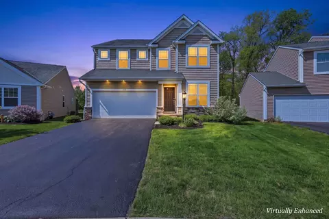 6711 John Dr, Canal Winchester, OH 43110