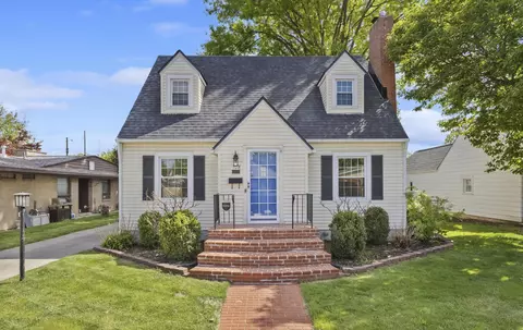 108 Schneider Dr, Fairborn, OH 45324