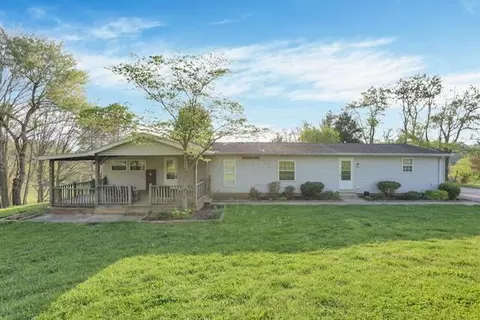 5905 Mainsville Rd SE, New Lexington, OH 43764