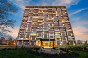 1000 Urlin Ave #511, Columbus, OH 43212