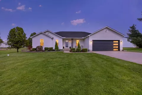 1538 Amanda Northern Rd NW, Canal Winchester, OH 43110