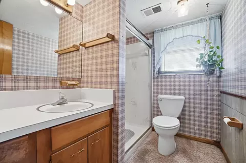 Bath - 9661 Welch, Orient, OH 43146 photo 2 of 5