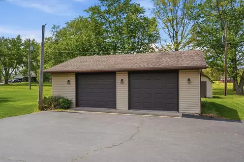 Exterior - 9661 Welch, Orient, OH 43146 photo 6 of 10
