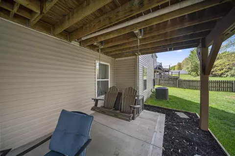Exterior - 502 Rolling Acre Dr, Lithopolis, OH 43136 photo 15 of 17