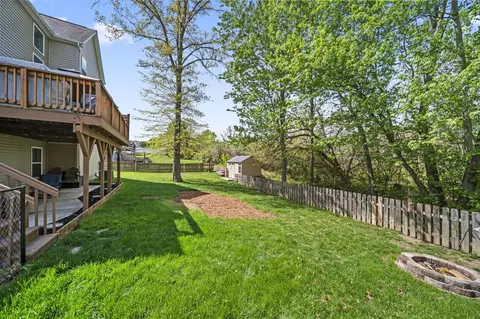 Exterior - 502 Rolling Acre Dr, Lithopolis, OH 43136 photo 7 of 17