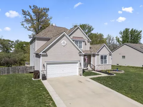View/Area - 502 Rolling Acre Dr, Lithopolis, OH 43136 photo 2 of 10