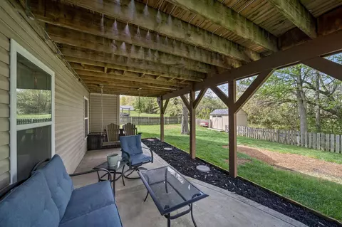 Exterior - 502 Rolling Acre Dr, Lithopolis, OH 43136 photo 16 of 17